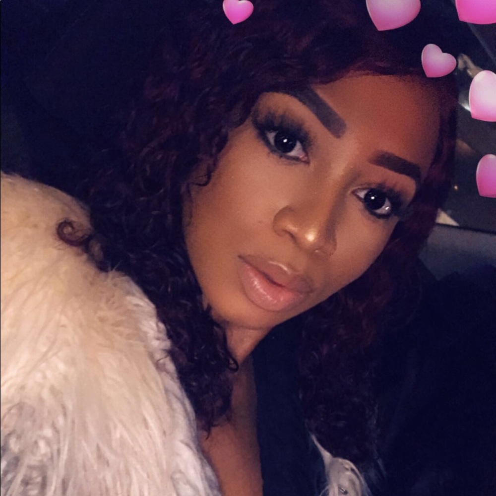 Meet your Posher, Shayna